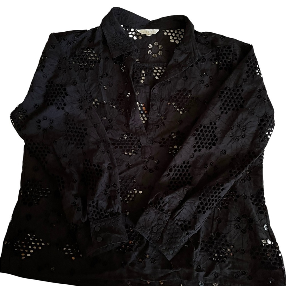 Adiva Black‎ Floral Lace Blouse